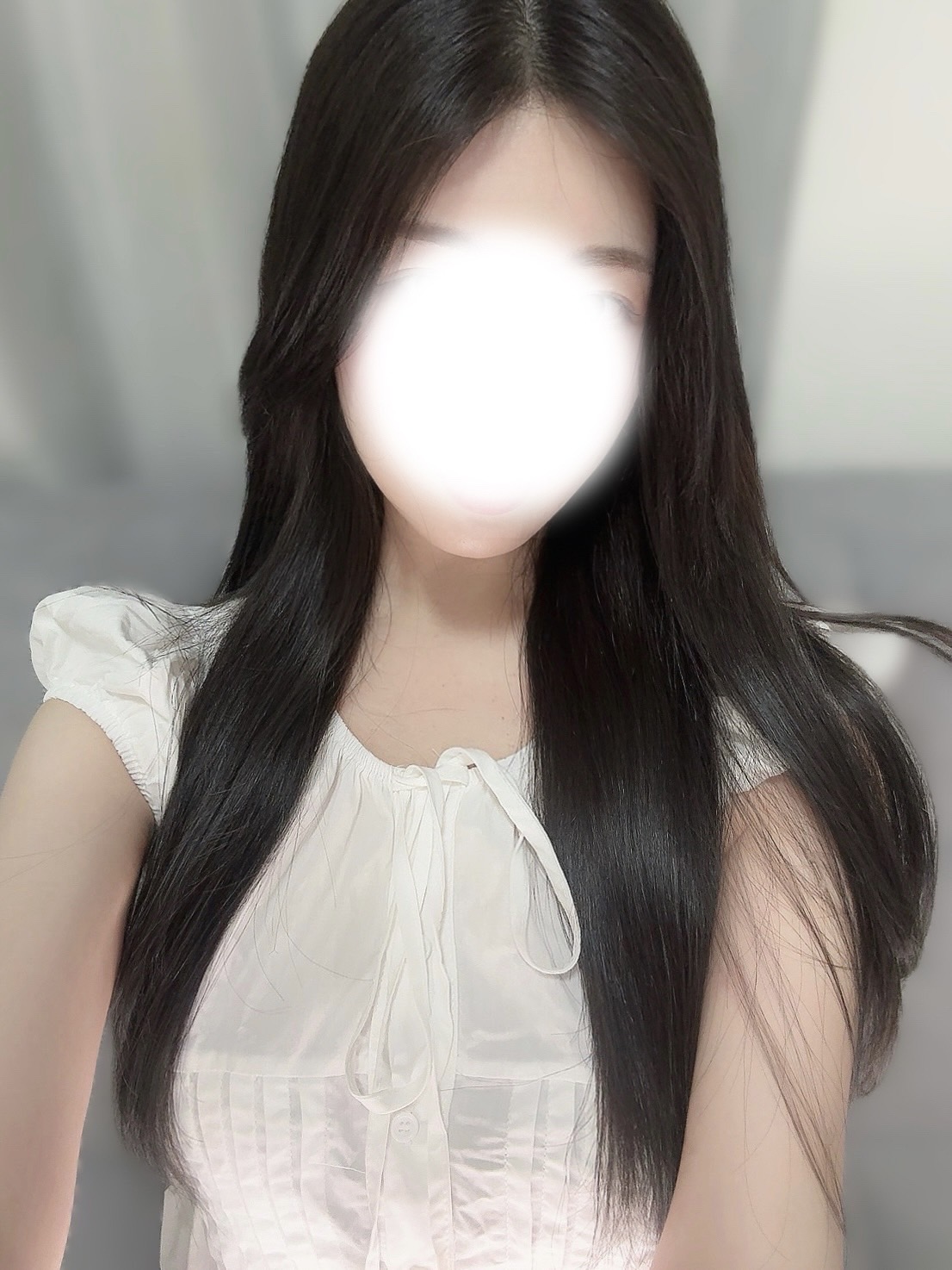 椿すみれ